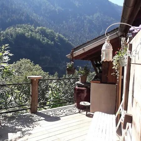 Petit Coin De Paradis Au Coeur Des Alpes * Le Tretien